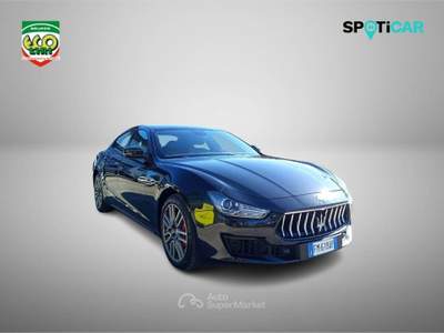 Maserati Ghibli V6 Diesel 275 CV Granlusso Nero usata Cassino