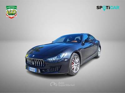 Maserati Ghibli V6 Diesel 275 CV Granlusso Nero usata Cassino