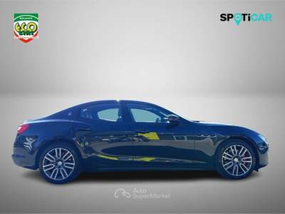 Maserati Ghibli V6 Diesel 275 CV Granlusso Nero usata Cassino