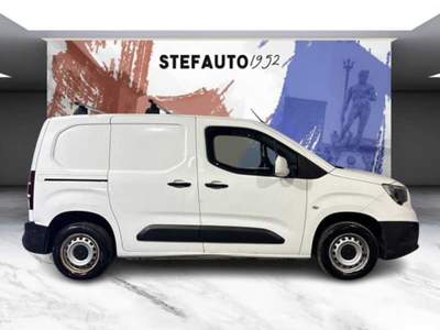 Opel Combo Cargo -  cargo 1.5d 100cv L1H1 Edition mt5 Bianco usata Bologna