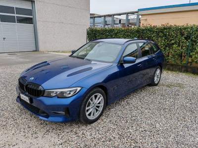 BMW Serie 3 318d 318 2.0 150CV 2022 UNICO PROPRIETARIO GARANZIA Blu/Azzurro usata MANERBA DEL GARDA