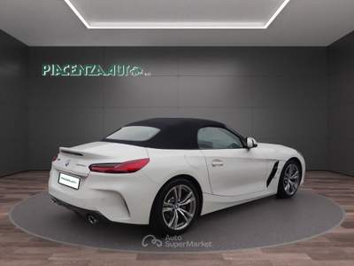 BMW Z4 sdrive 20i Msport auto.TELECAMERA.VIRTUAL Bianco usata San Nicolò