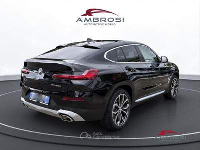 BMW X4 xdrive20d mhev 48V auto Nero usata Corciano