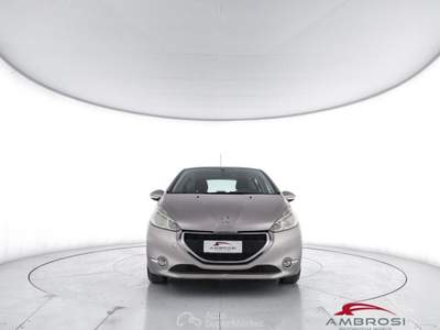 Peugeot 208 HDi 115 CV Stop&Start 5 porte Allure Bianco usata Corciano
