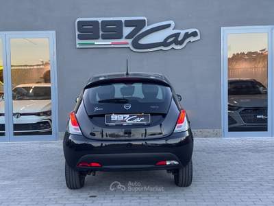 Lancia Ypsilon 5 porte S&S Hybrid Gold -CAMERA-APPLE CARPLAY Nero usata ARICCIA