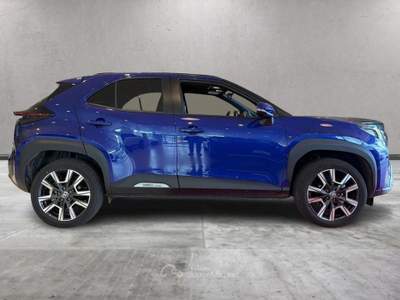 Toyota Yaris Cross 1.5 Hybrid 130 CV 5p. E-CVT AWD-i Lounge Blu/Azzurro usata Sassari