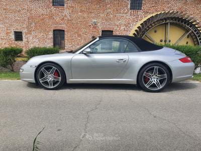 Porsche 911 Carrera S cabrio cambio manuale Argento usata CASALPUSTERLENGO