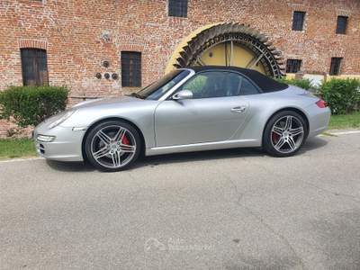 Porsche 911 Carrera S cabrio cambio manuale Argento usata CASALPUSTERLENGO
