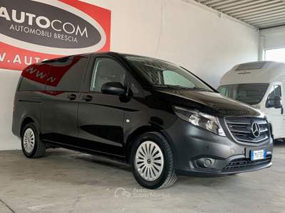 Mercedes-Benz Vito 119 CDI PC-SL Tourer Pro Long 8 posti Nero usata Gussago