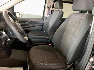 Mercedes-Benz Vito 119 CDI PC-SL Tourer Pro Long 8 posti Nero usata Gussago