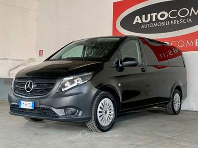 Mercedes-Benz Vito 119 CDI PC-SL Tourer Pro Long 8 posti Nero usata Gussago