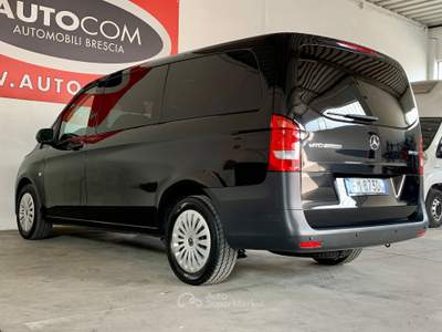 Mercedes-Benz Vito 119 CDI PC-SL Tourer Pro Long 8 posti Nero usata Gussago