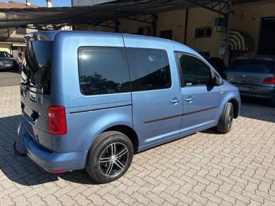 Volkswagen Caddy 2.0 tdi 102cv  E6  GANCIO OK NEOPATENTATO Blu/Azzurro usata Guastalla
