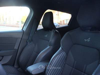 Renault Clio 1.6 E-Tech Full Hybrid 145 esprit Alpin Grigio usata San Vincenzo