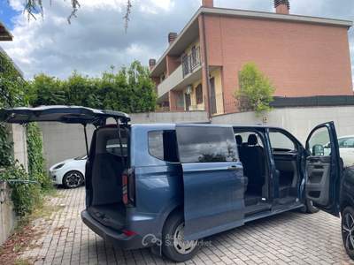 Ford Transit Custom Possibile immatricolare 9 posti,sedili terza fila compresi Blu/Azzurro usata Castellina in Chianti