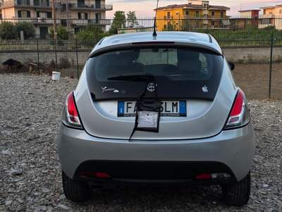 Lancia Ypsilon lancia y usata Giugliano in Campania