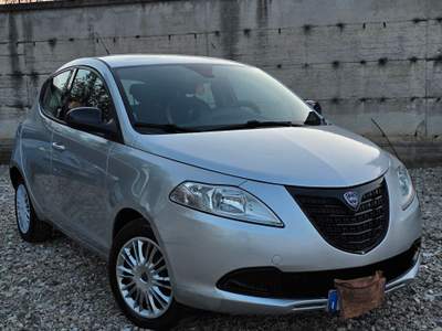 Lancia Ypsilon lancia y usata Giugliano in Campania