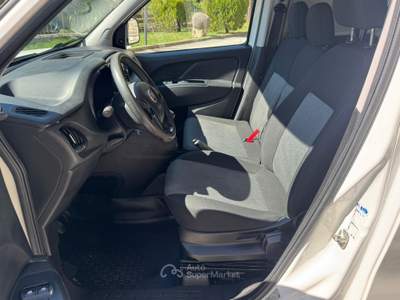 Fiat Doblò CARGO 3 POSTI Km 115000 CRONOLOGIA Bianco usata Isernia