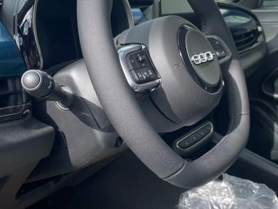 Fiat 600 Fiat 600 Hybrid 1.2 145cv Icon Verde usata Mondragone