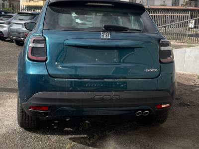 Fiat 600 Fiat 600 Hybrid 1.2 145cv Icon Verde usata Mondragone
