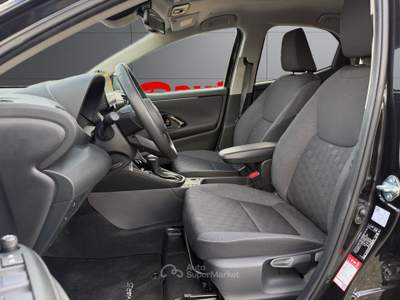 Toyota Yaris 1.5 Hybird Trend PREZZO REALE Nero usata FIUMICINO