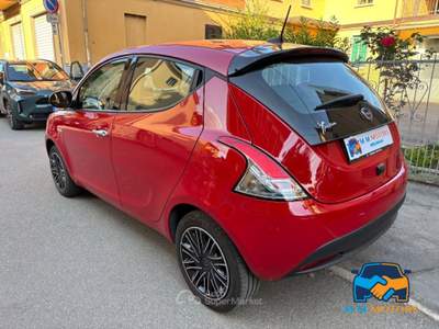 Lancia Ypsilon 1.2 Silver Plus Gpl 69cv Rosso usata Bologna