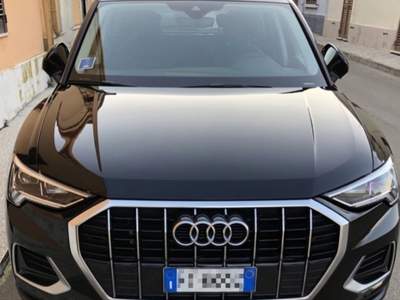 Audi Q3 Vendo Audi Q3 colore nero con allestimento business advanced Nero usata Veglie