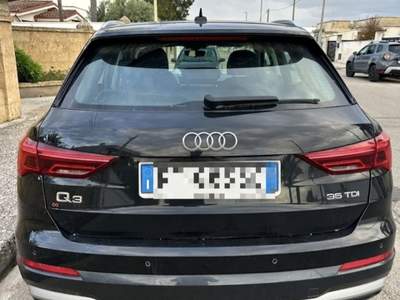 Audi Q3 Vendo Audi Q3 colore nero con allestimento business advanced Nero usata Veglie