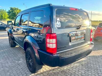 Dodge Nitro Dodge Nitro 2.8 crd 177 cv 4wd automatico Blu/Azzurro usata Rivanazzano Terme