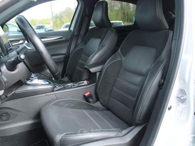 Renault Arkana 1.6 E-Tech hybrid 145 E-Tech engineered  Panorama Bianco usata San Fratello