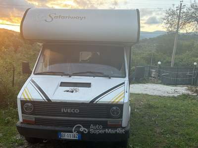 Iveco Daily Tenuto maniacalmente Bianco usata Castel Madama