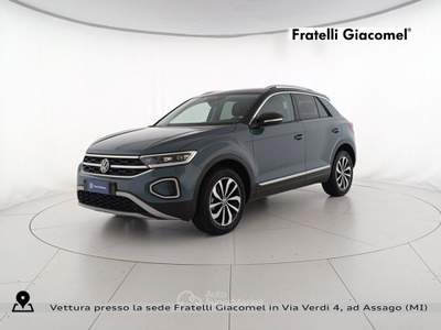 Volkswagen T-Roc 1.5 tsi style dsg Blu/Azzurro usata Assago Volkswagen T-Roc 1.5 tsi style dsg Blu/Azzurro usata Assago