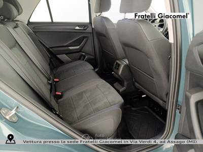 Volkswagen T-Roc 1.5 tsi style dsg Blu/Azzurro usata Assago