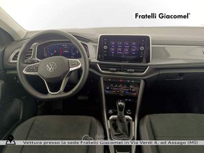Volkswagen T-Roc 1.5 tsi style dsg Blu/Azzurro usata Assago