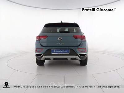 Volkswagen T-Roc 1.5 tsi style dsg Blu/Azzurro usata Assago