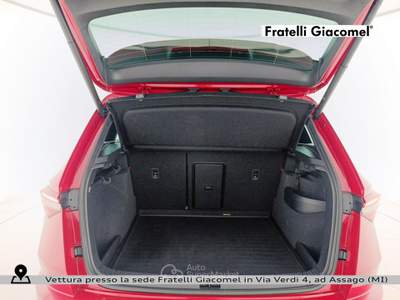 Skoda Karoq 1.5 tsi sportline dsg Rosso usata Assago