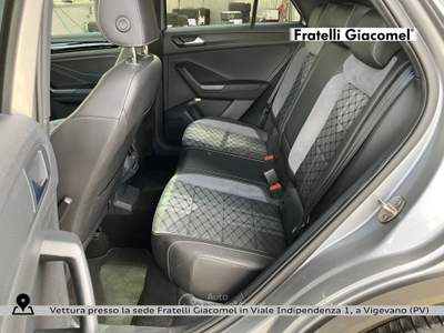 Volkswagen T-Roc 1.0 tsi r-line 110cv Argento usata Assago