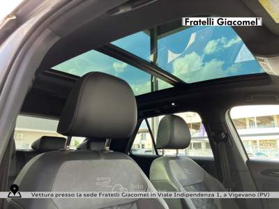 Volkswagen T-Roc 1.0 tsi r-line 110cv Argento usata Vigevano