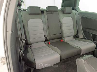 Volkswagen Golf 3p 1.4 tsi sport edition 150cv dsg Bianco usata Assago