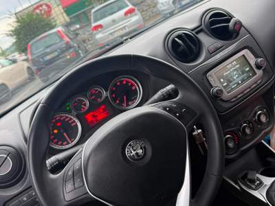 Alfa Romeo MiTo Neopatentato no fumatori usata Castel Madama
