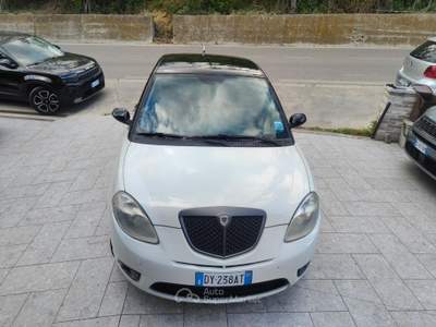 Lancia Ypsilon 1.4 Oro Ecochic GPL *VENDUTA* Bianco usata Cappelle sul Tavo