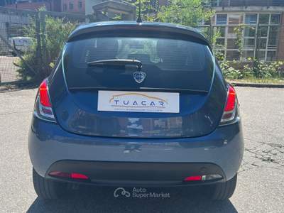 Lancia Ypsilon Lancia Ypsilon 1.0 FireFly MHEV Oro #10831 Blu/Azzurro usata Settimo Torinese
