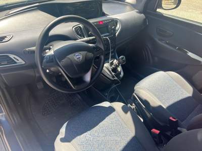 Lancia Ypsilon Lancia Ypsilon 1.0 FireFly MHEV Oro #10831 Blu/Azzurro usata Settimo Torinese