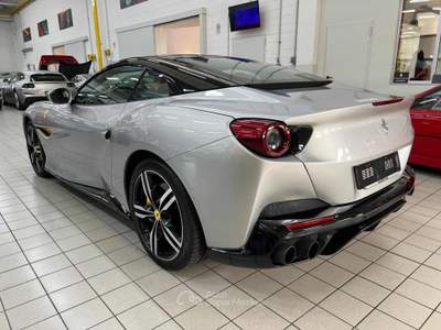 Ferrari Portofino Portofino |CARBON|CARPLAY|MAGNERIDE|APPROVED Argento usata Calvatone