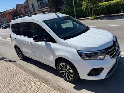 Renault Kangoo 1.5 Blue dCi 95 CV EDC TECHNO Bianco usata Pieve a Nievole