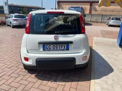 Fiat Panda 1.0 FireFly S&S Hybrid City Life ** NEOPATENTATO** Bianco usata Brusnengo