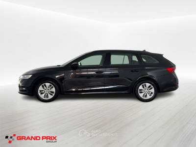 Skoda Octavia 1.0 e-TEC DSG Wagon Executive Nero usata Castenaso