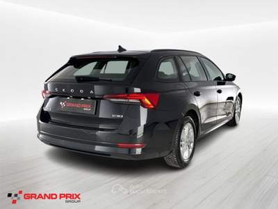 Skoda Octavia 1.0 e-TEC DSG Wagon Executive Nero usata Castenaso