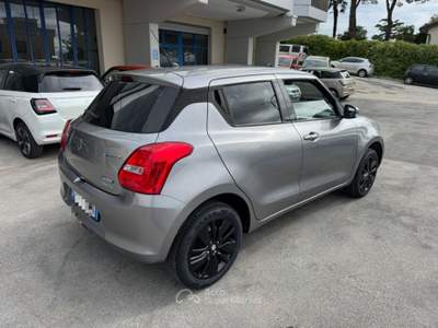 Suzuki Swift 1.2 Hybrid 4WD AllGrip Top Grigio usata Recanati