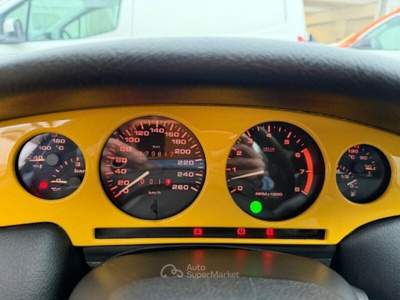 Fiat Coupé 2.0 i.e. 16V Confort Giallo usata Strambino